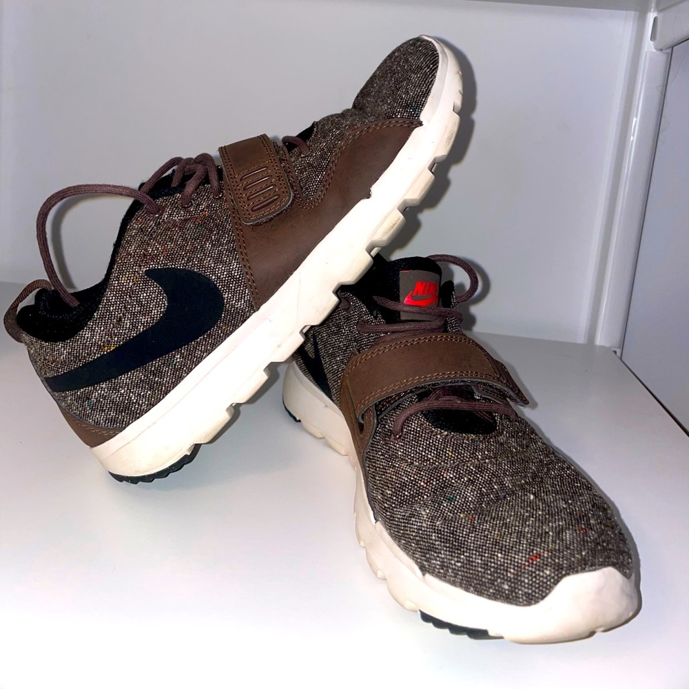 Trainerendor SB 'Barbecue Brown'